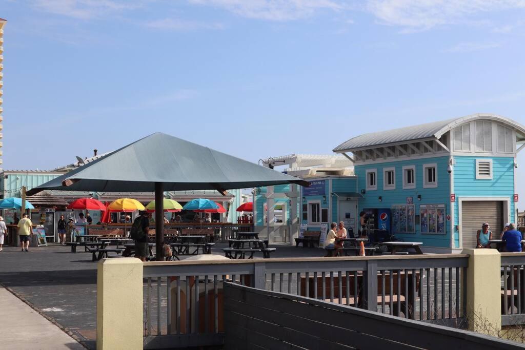 Lazy Palm 4 Pools Short Walk To Beach! Sleeps 5! Panama City Beach Exterior foto