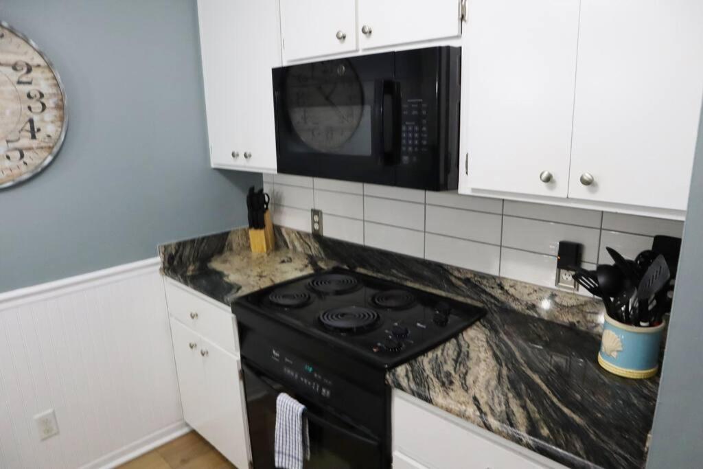 Lazy Palm 4 Pools Short Walk To Beach! Sleeps 5! Panama City Beach Exterior foto
